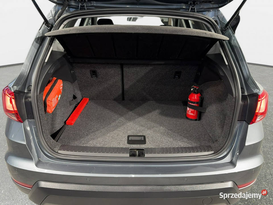 Seat Arona Style 10TSI 95 M5 2018 r salon wielofunkcyjna kierownica Myślenice