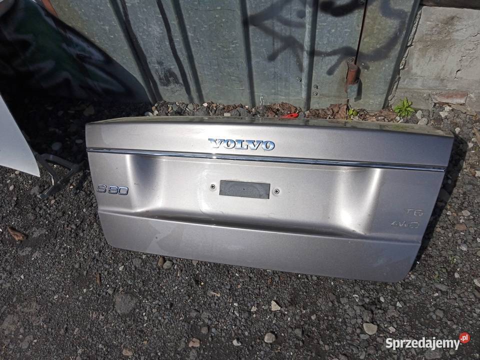 volvo s80 II listwa tylniej klapy emblematy
