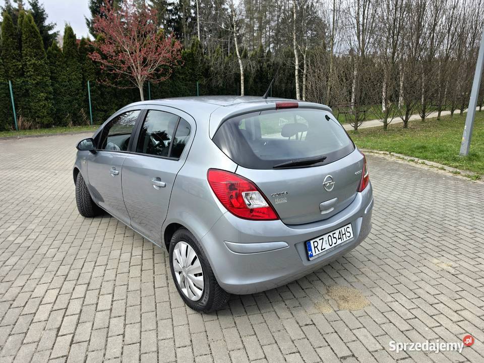 Opel CORSA D201212benzynaZ Niemiec Corsa