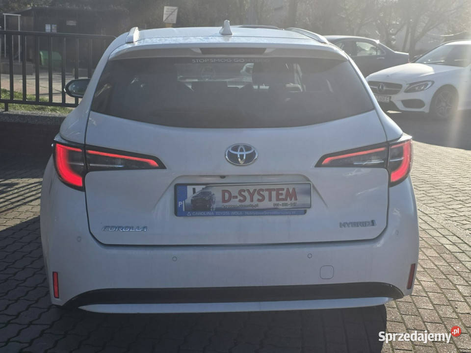 Toyota Corolla 22r Salon Polska 18 HYBRID 66 1wł sprzedam