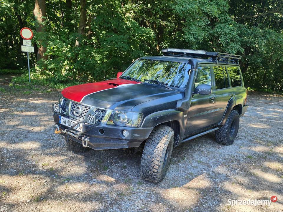 Nissan Patrol Long GU4 Wyprawowy czarny Patrol