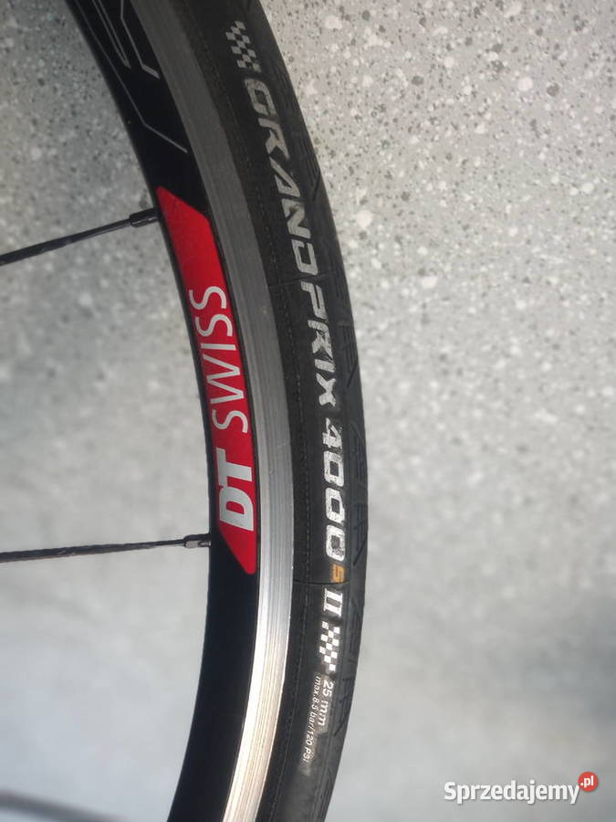 Koło 28 Alu pt szosa Giant tyłdt Swiss przód