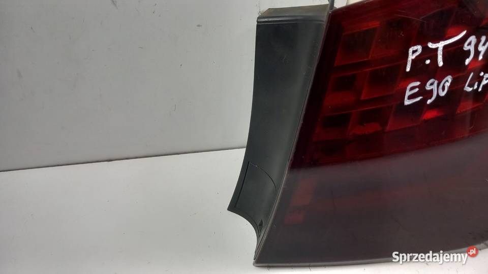 BMW E90 LIFT SEDAN LAMPA TYŁ PRAWA Światła stop Zbierkowo