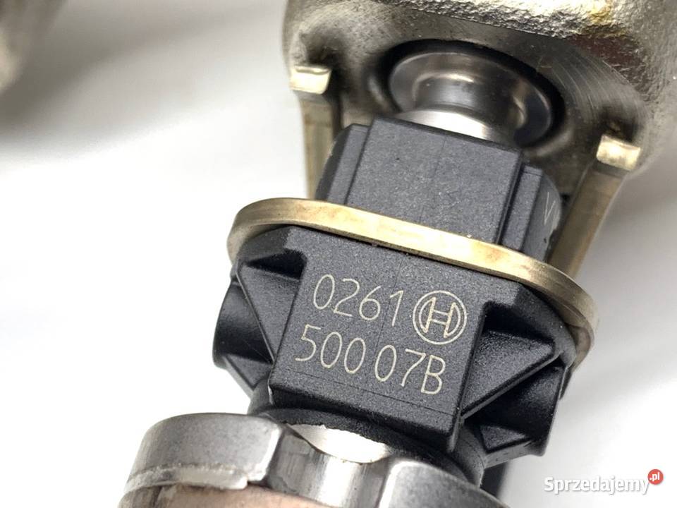 LISTWA WTRYSKOWA SKODA KAMIQ 026150007B 10 115 sprzedam