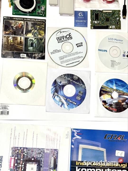 Zestaw komputerowy karta graficzna przewody