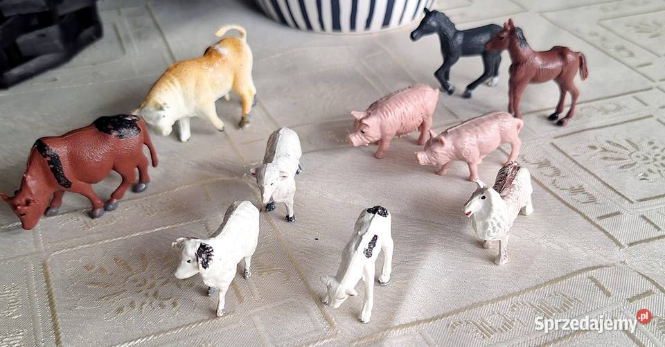 Zestaw figurek zwierząt gospodarskich 11 sztuk Kraków sprzedam