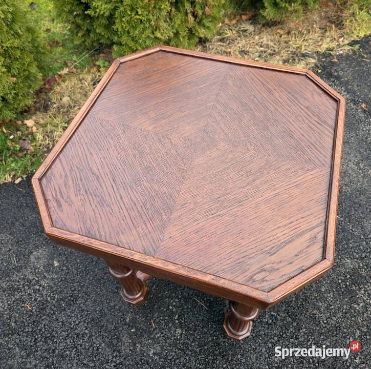 Stolik z witryną renowacji 9266 sprzedam