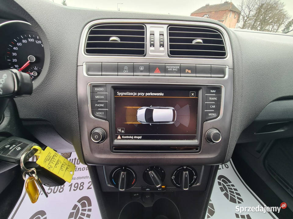 Volkswagen Polo Navi 2xPDC Klimatyzacja Sensory Wągrowiec