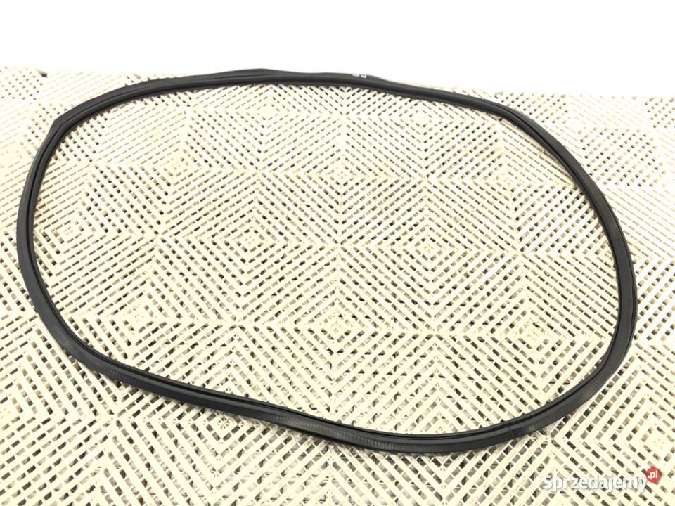 USZCZELKA DRZWI TYŁ PRAWA AUDI A6 C8 Kombi osobowe sprzedam