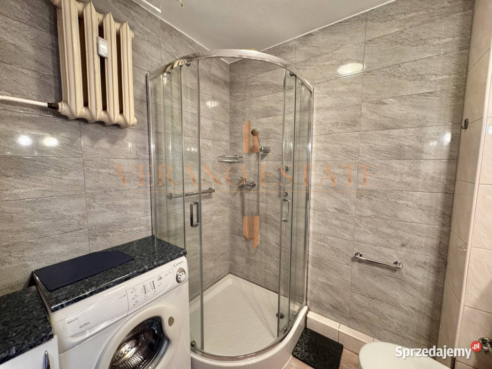 Jasna kawalerka DO WPROWADZENIA Balkon Winda Radom sprzedam