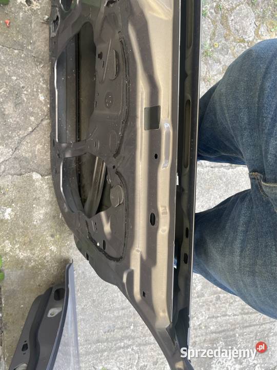 Drzwi Ford fiesta 14r tanio Piotrków Trybunalski sprzedam