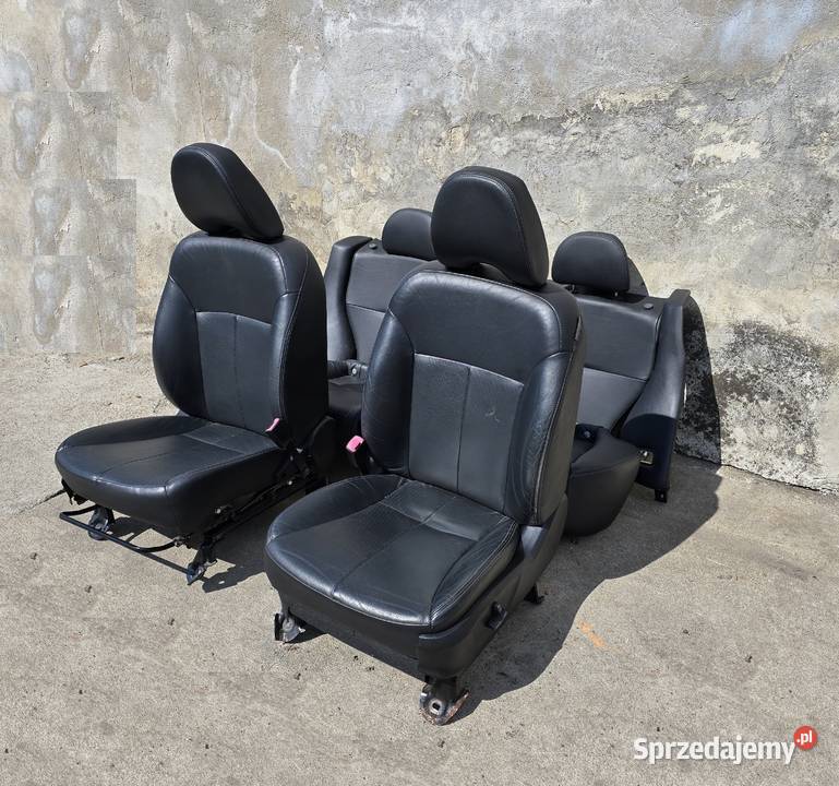Subaru Forester 3 SH komplet fotele siedzenia osobowe sprzedam