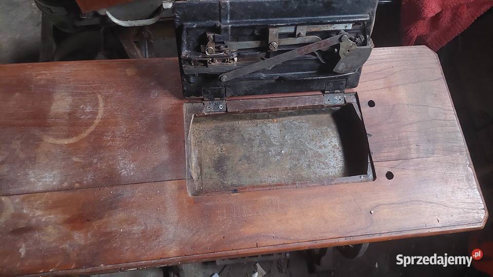 Antyczna maszyna KOCH 339 Stoki Małe