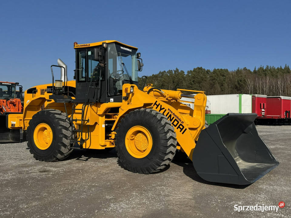 duża kołowa Hyundai HL7607A Centralne Smarowanie Widełki