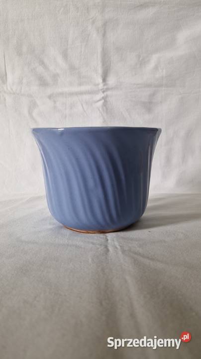 Błękitna ceramiczna doniczka ozdobnie żłobiona Warszawa