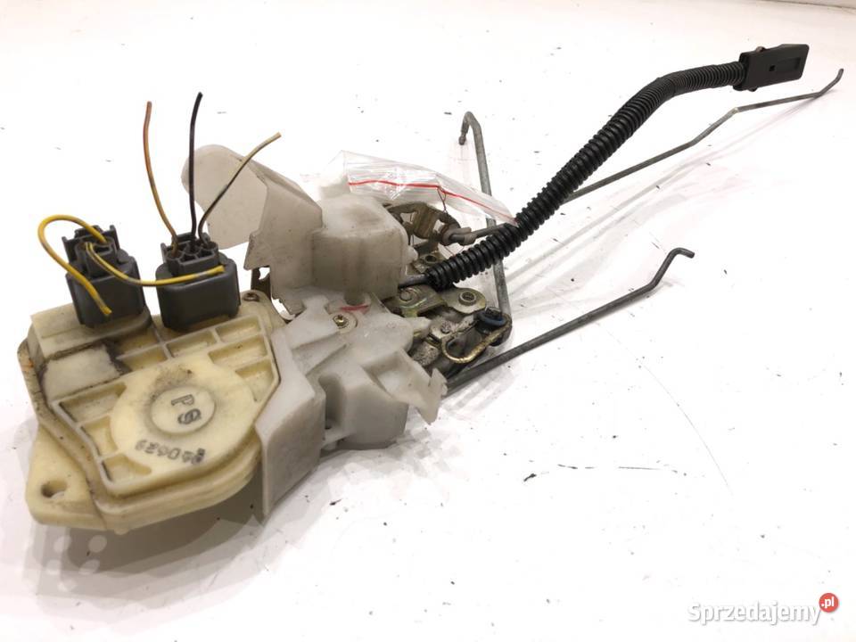 ZAMEK DRZWI LEWY PRZÓD HONDA CIVIC VII Hatchback