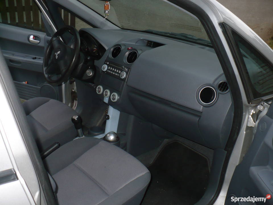 MITSIBISHI COLT KLIMA 5D ALUFELG 2004R 15DID Ostrów Wielkopolski