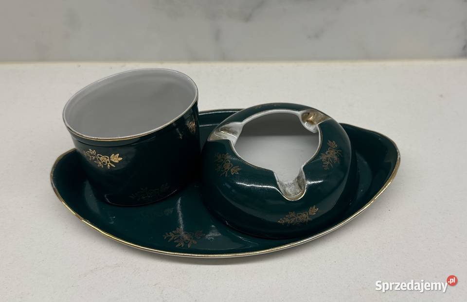 Zestaw palacza Ćmielów z lat PRLu Łódź