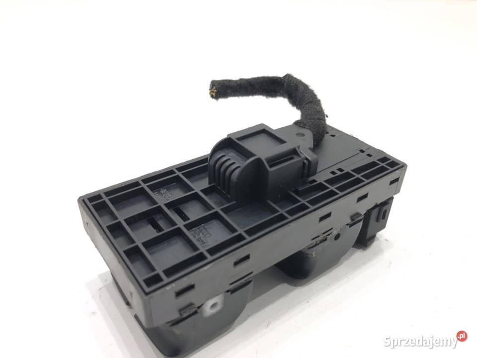 PRZEŁĄCZNIK SZYB AUDI A4 B8 0715 Kombi WŁĄCZNIK osobowe