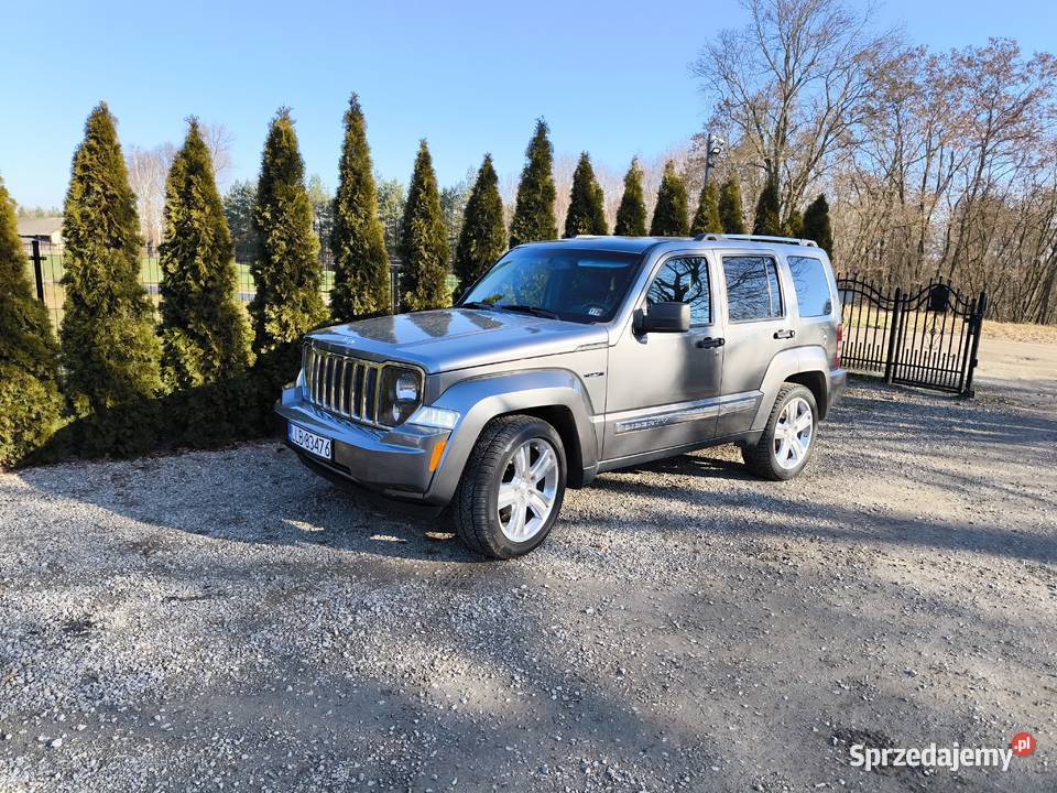 Jeep liberty ładny stan Nowy gaz Lubartów