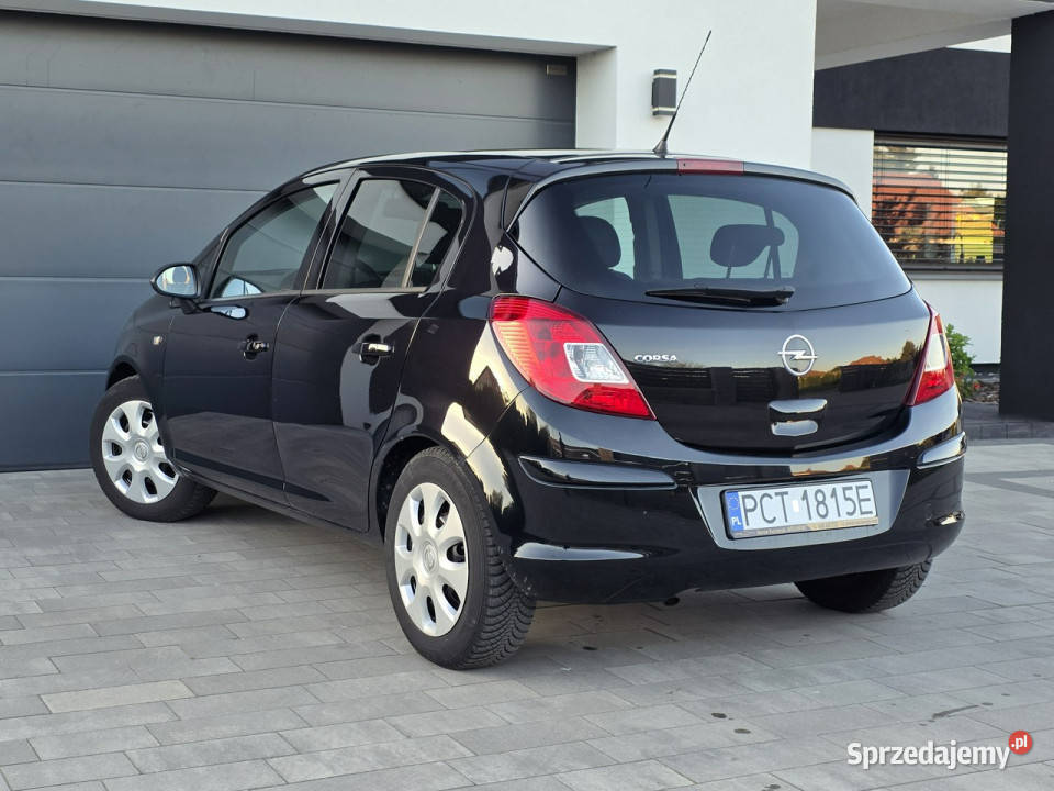 Opel Corsa 14 16V benzyna 5drzwi KLIMA bogate Czarnków