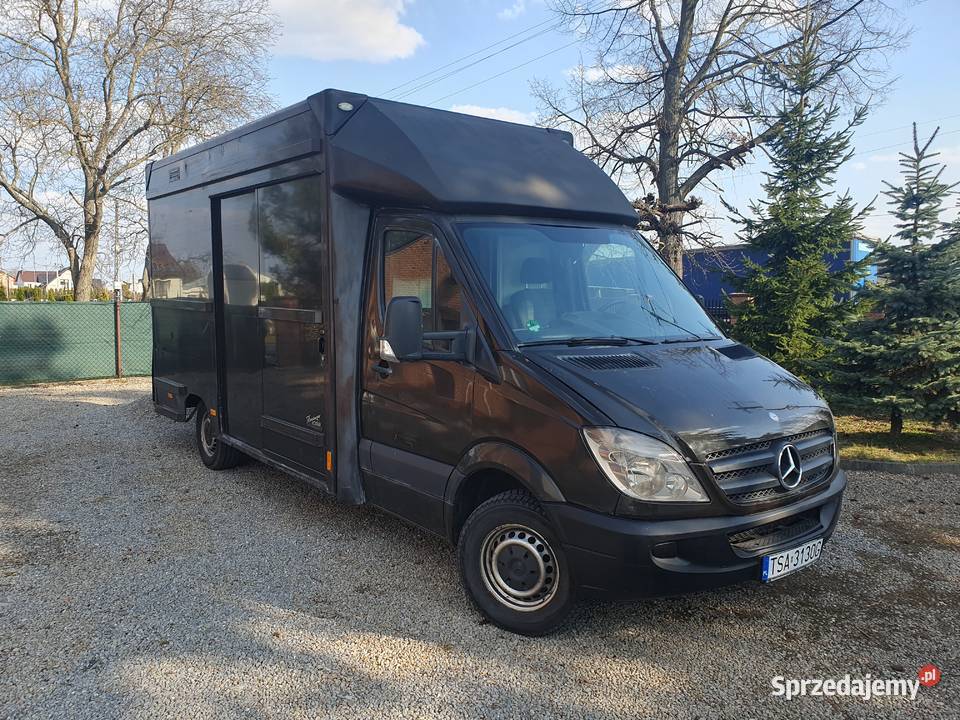 Mercedes Sprinter 2013 kontener pocztowy kamper Rok produkcji 2013 Sandomierz