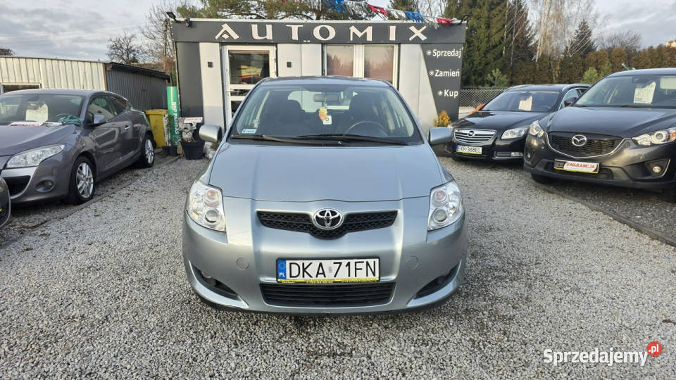 Toyota Auris 16 benz 1245drzwiklimaZadbany Świdnica