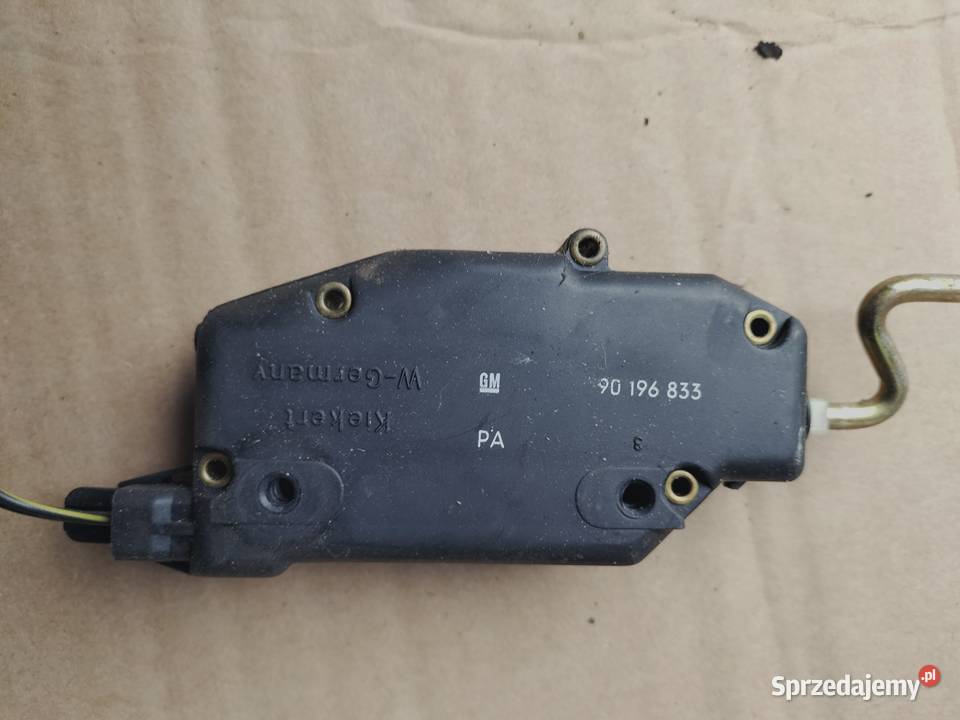 POMPKA ZAMKA BAGAŻNIKA OPEL KADETT KADET 9019683 Kamień-Kolonia