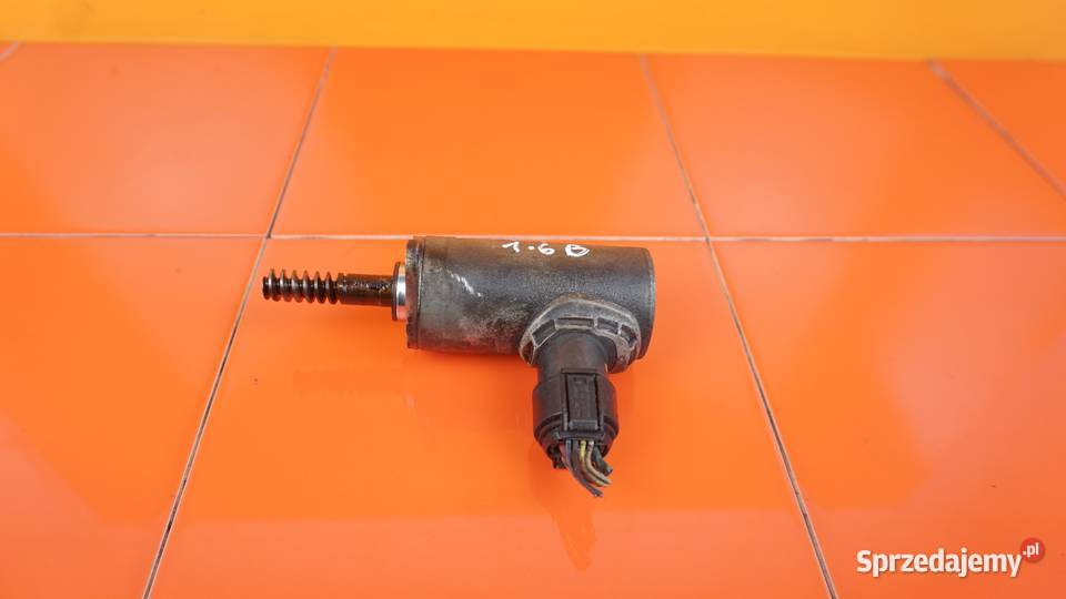 BMW 1 F20 3 F30 16 B 16r 136 N13B16A nastawnik osobowe