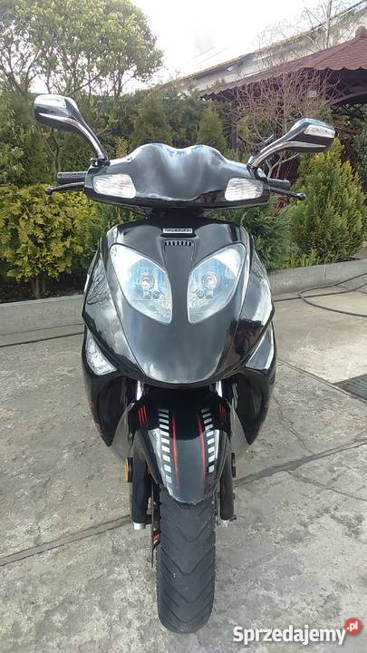 Skuter ZIPP Quantum2011r odblokowany 75h LED Szamocin sprzedam