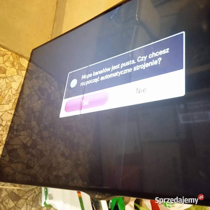 telewizor led LG 60UF695V sprawny ale uszkodzona wielkopolskie Poznań sprzedam