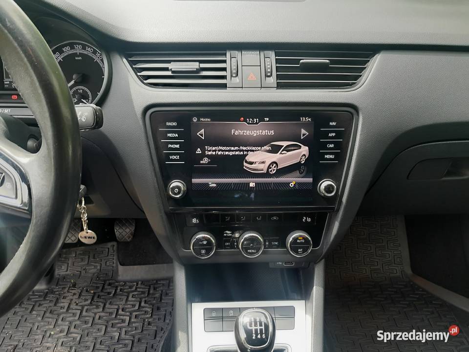 Skoda Octavia Salon Polska tempomat Dębno