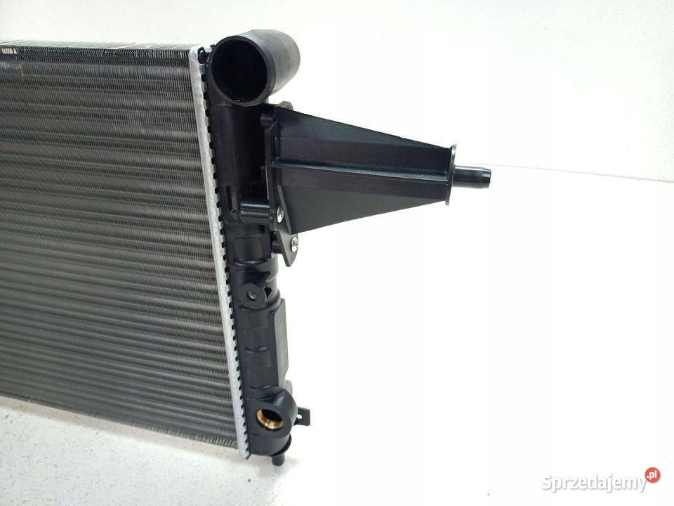 CHŁODNICA WODY OPEL VECTRA A 16 82 MANUALNA 88 osobowe świętokrzyskie
