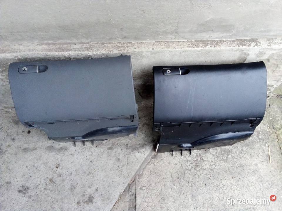 Schowek pasażera a4 b6 b7 exeo szary czarny Pakosław