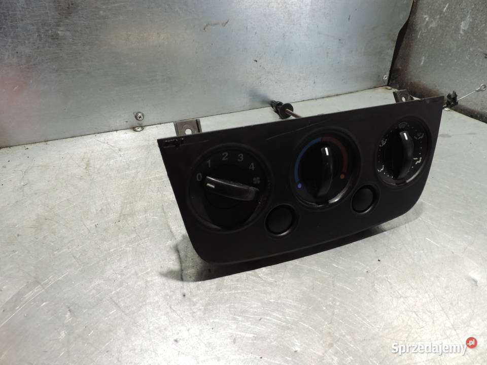 PANEL NAWIEWU FORD FIESTA MK6 FL małopolskie Nowy Sącz