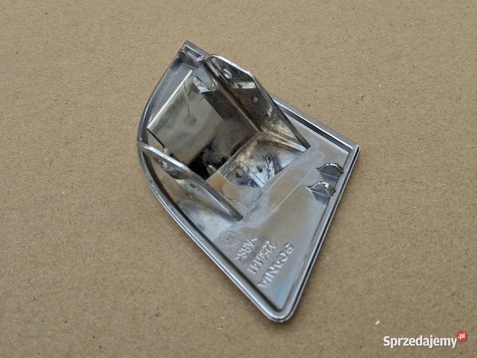 SCANIA R S ZAŚLEPKA ZDERZAKA HALOGENU PRAWA lubuskie Bieleń sprzedam