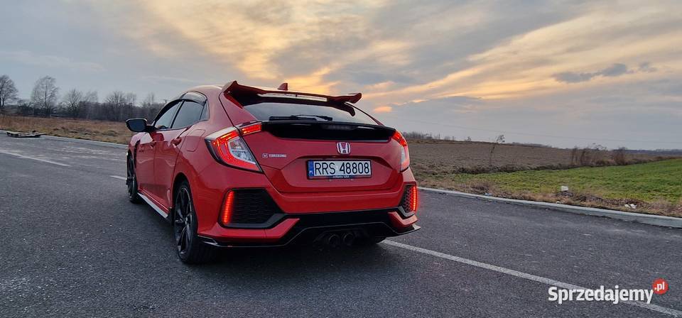 HONDA CIVIC X 15 182 CVT Ropczyce