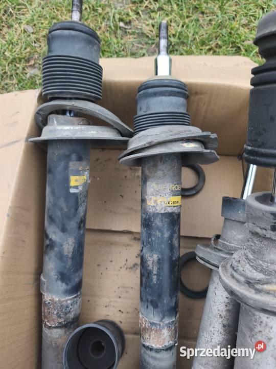 BMW E39 sprężyny i amortyzatory mazowieckie Szydłowiec