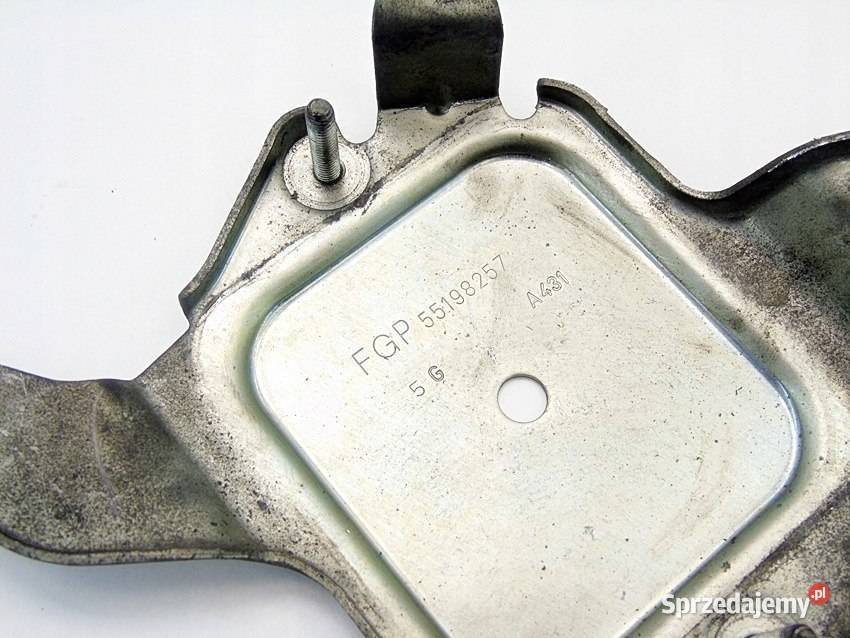 PODSTAWA ZBIORNIKA CIŚNIENIA 19 CDTI SX4 VECTRA Zawory podciśnienia