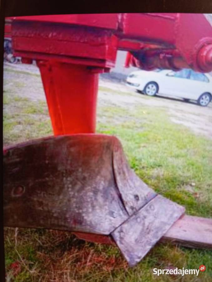 Pług 4 cztero skibowy zagonowy Grudziądz wysokie Rolnictwo lubelskie Krasnystaw