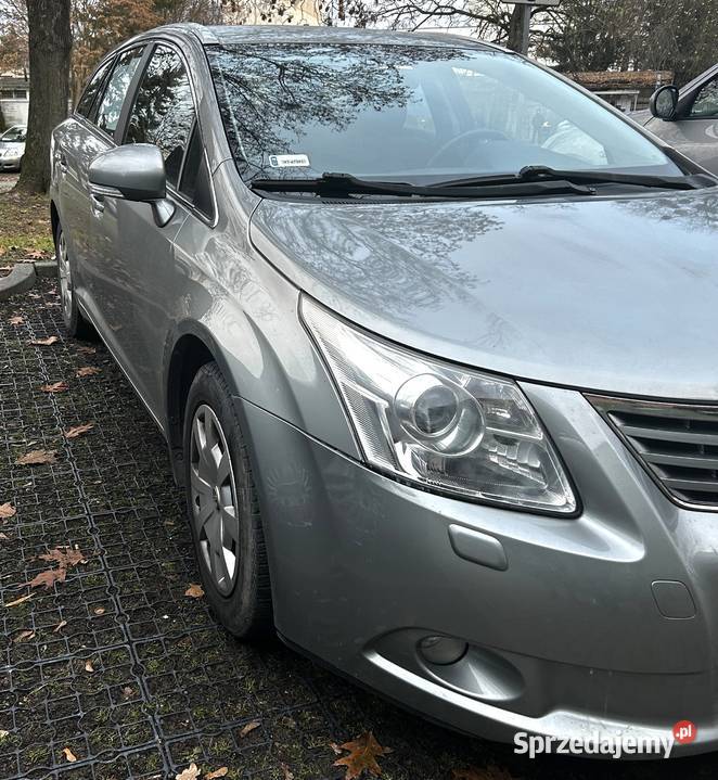 Idealny rodzinny kombi Toyota 16 LPG sprawdzony Avensis Tarnobrzeg