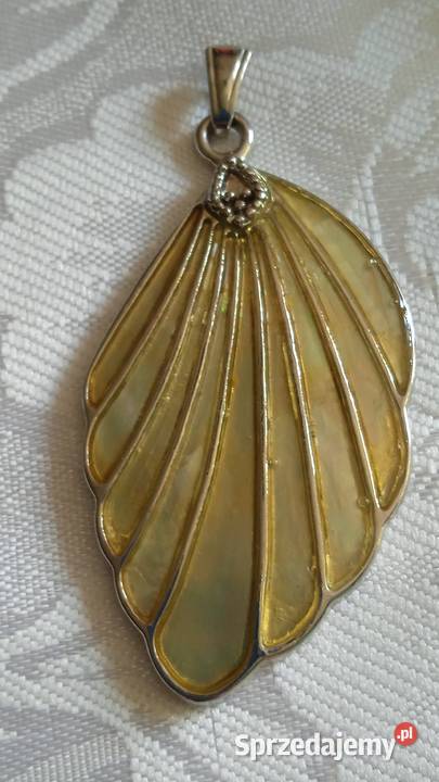 SREBRZONY MEDALION W KSZTAŁCIE LIŚCIA Piła