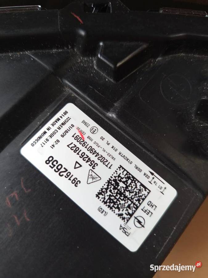 Reflektor lewy corsa f i lux full LED valeo osobowe Rzeszów