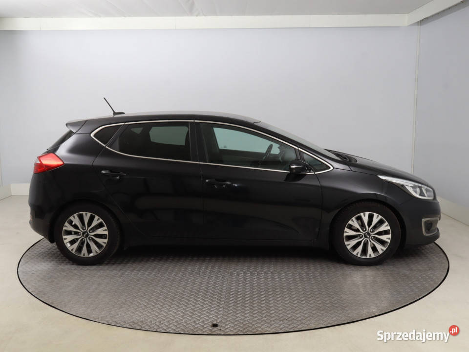 Kia Ceed 16 GDI światła przeciwmgielne dolnośląskie