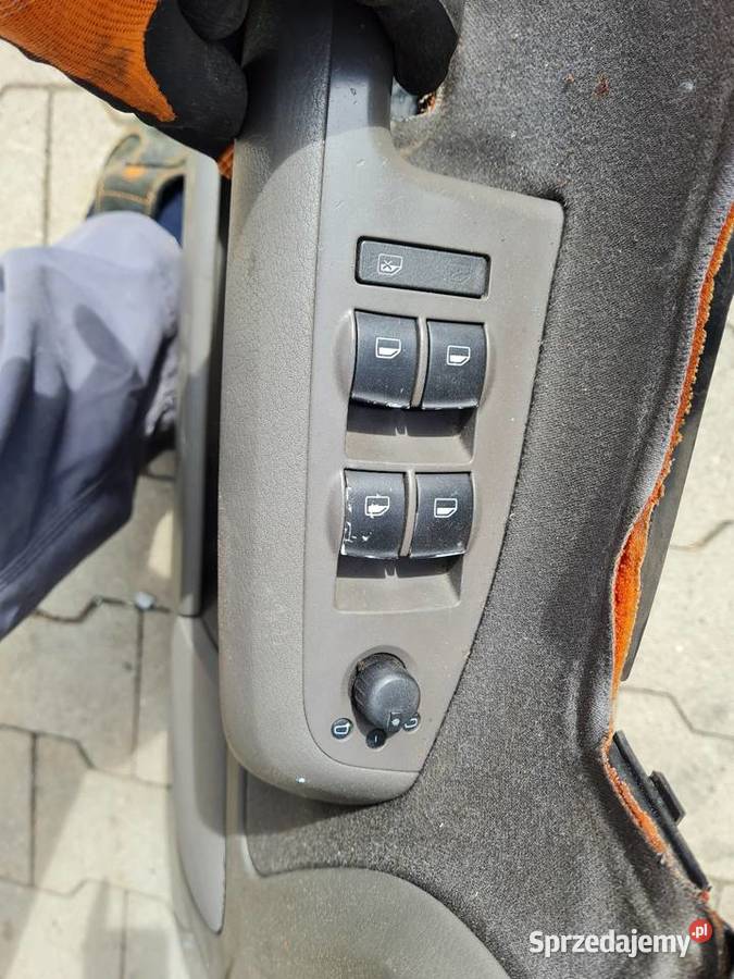 Audi A4 B6 B7 Tapicerki Drzwi Boczek Tapicerka Tapicerki samochodowe sprzedam