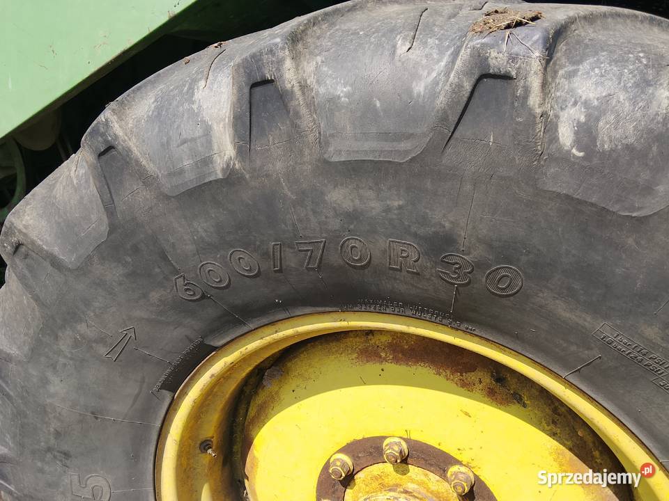 Koła opony 60070R38 kombajn John Deere 965 1075