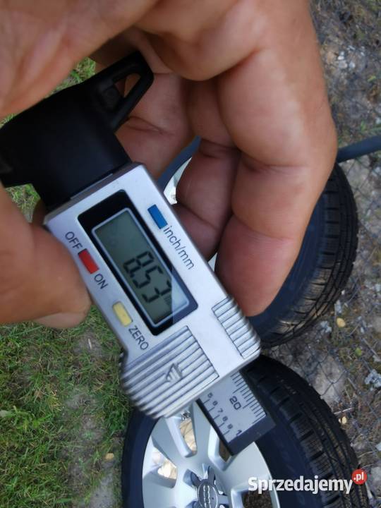 Koła Alufelgi 16 AUDI opony zimowe NOWE 22560R16 Włocławek
