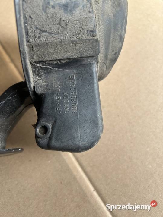Klapka wlewu paliwa Passat b5 LC9Z 3b9808857a kujawsko-pomorskie Grudziądz