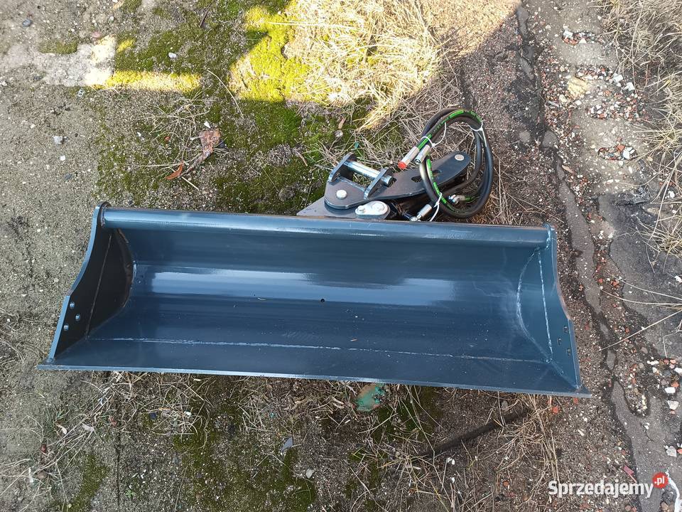 Minikoparka NM E20 Rząśnia