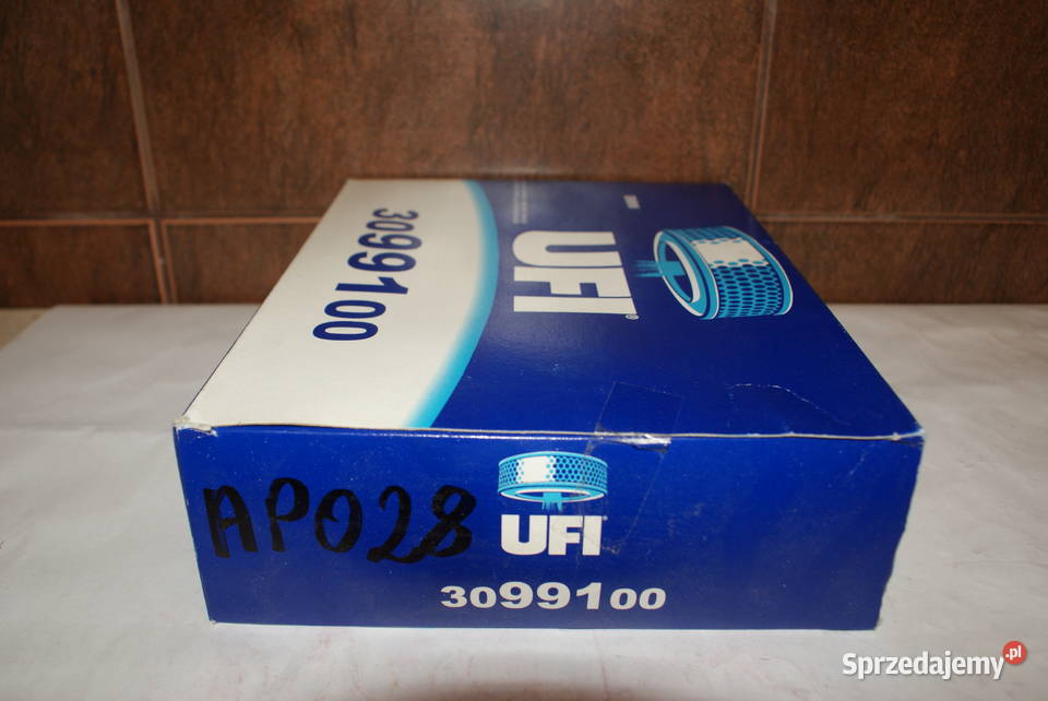 AP 028 FILTRON FILTR POWIETRZA BMW 315I325I 24V osobowe